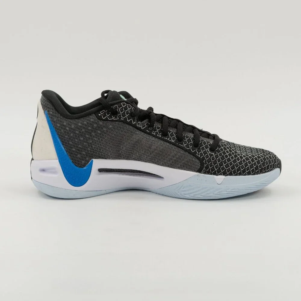 Nike Sabrina 1 'Family Bonds' FQ3381-001 Basketball size 10 Women / 8.5 Men